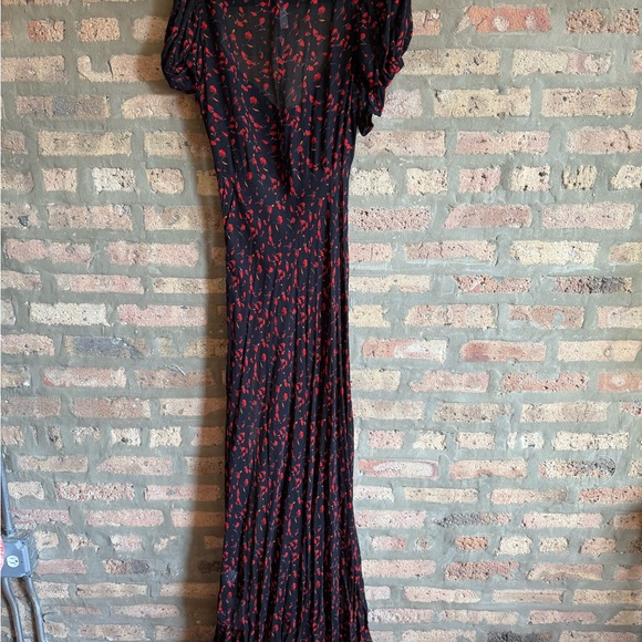 Rat & Boa Red Black Slit Maxi Gown - Picture 7 of 7